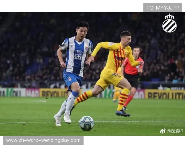 足球与社交媒体：球员如何在平台上展现自我？